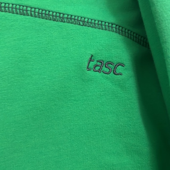 Tasc Green 1/4 Zip Long Sleeve Pullover Size‎ L - Picture 8 of 8